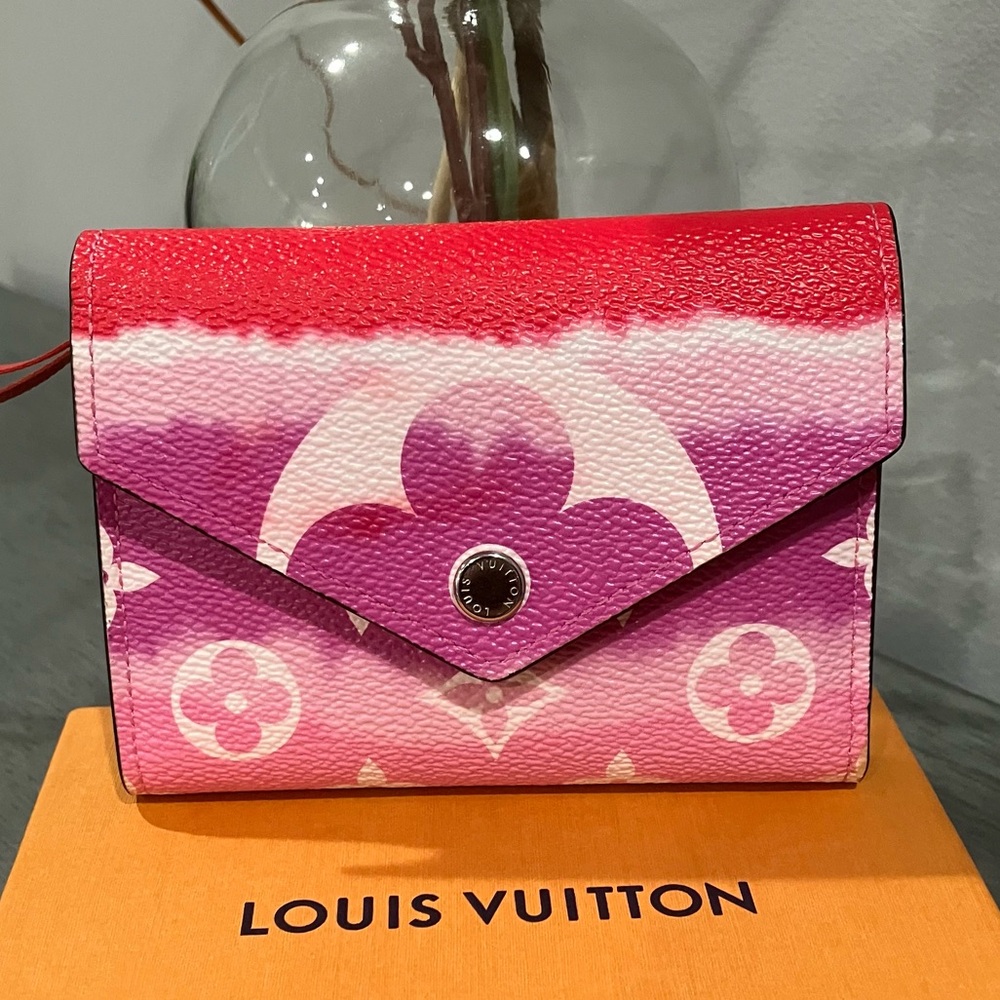 Louis Vuitton Escale Victorine Wallet